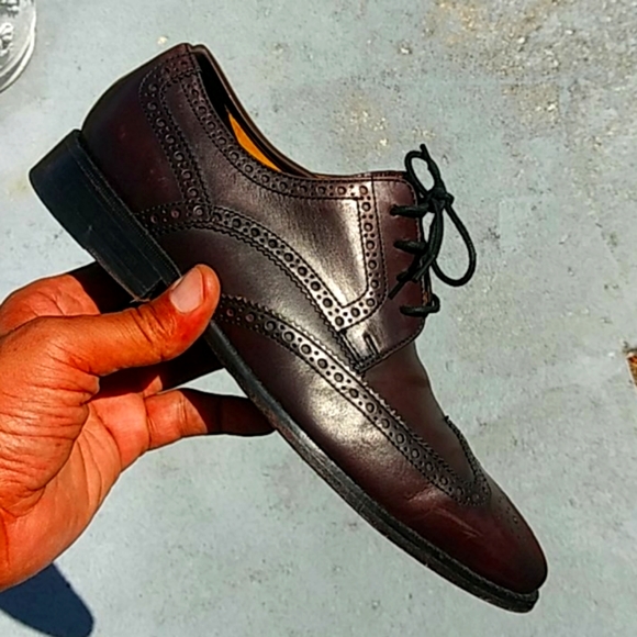 Cole Haan Men's Classic Wingtip Oxfords - Picture 2 of 10